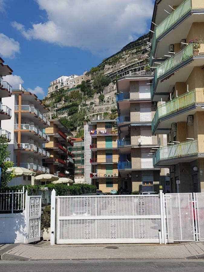 Holiday Home Amalfi Coast Майори Экстерьер фото